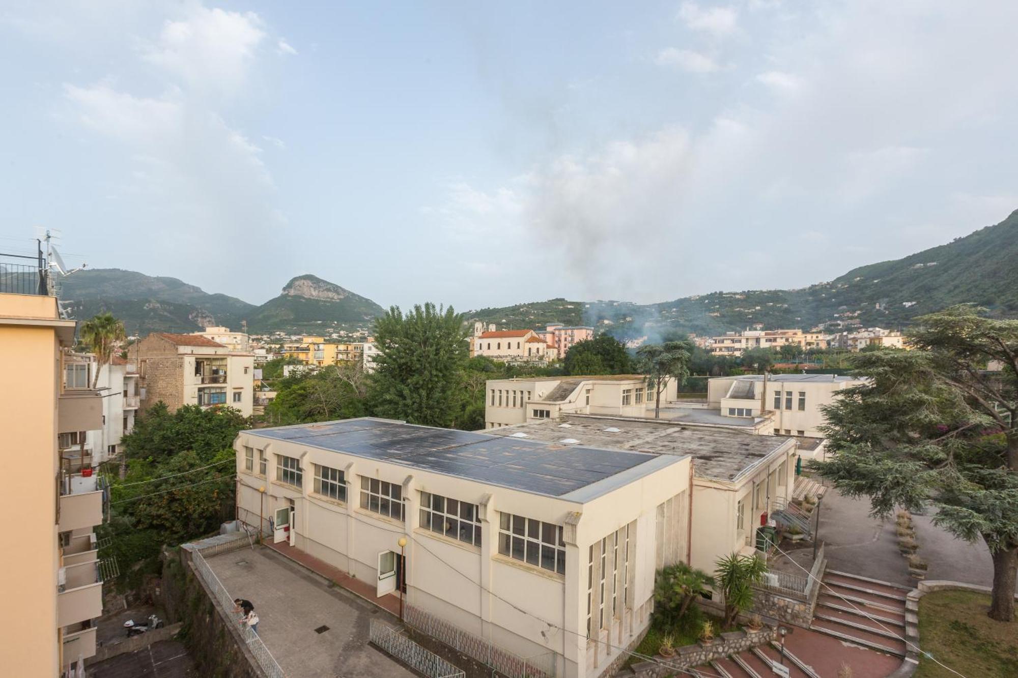 Apartamento Attico Maria Pia Sant'Agnello Exterior foto