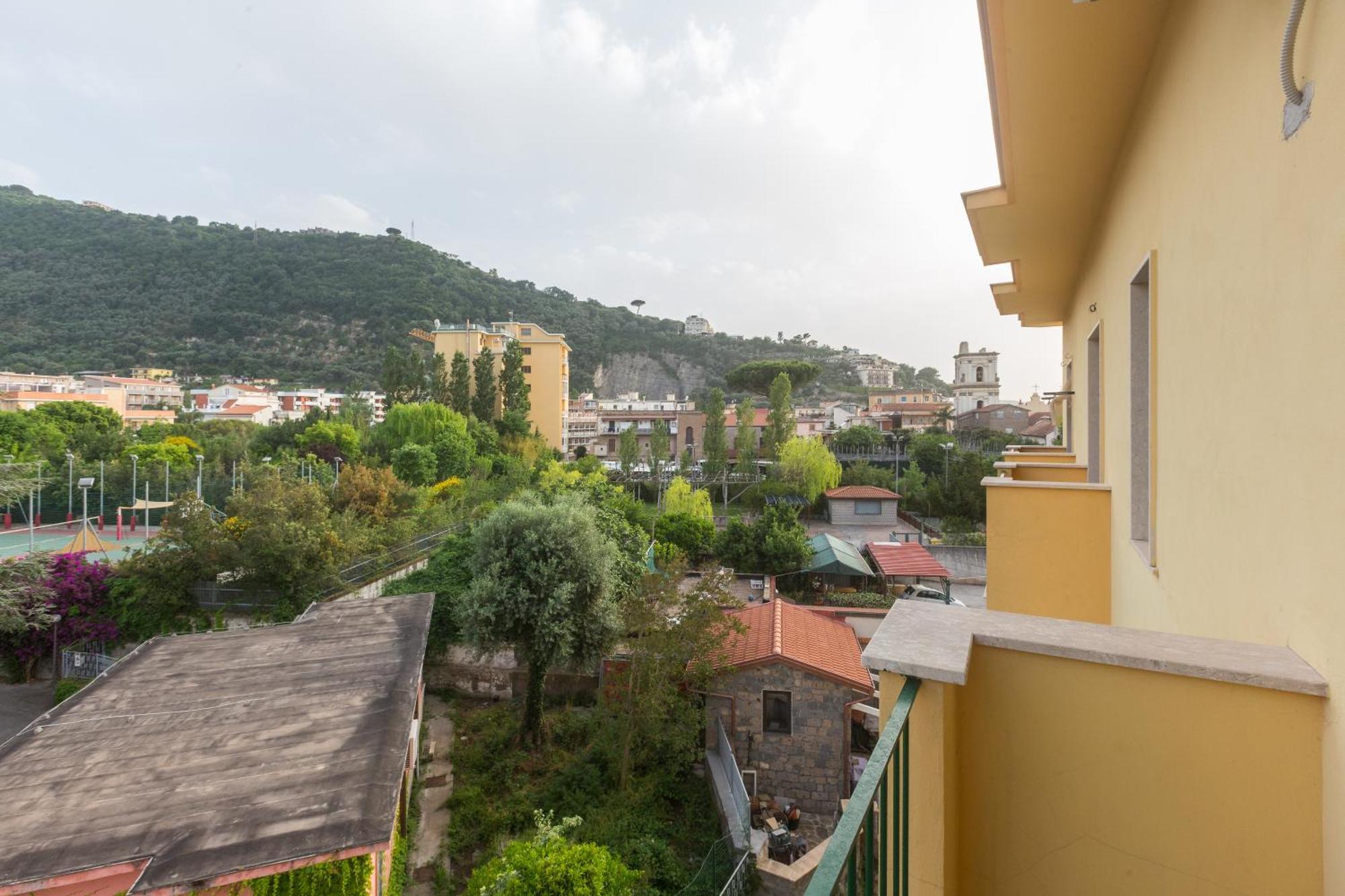 Apartamento Attico Maria Pia Sant'Agnello Exterior foto